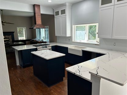 white quartz kitchen countertops with navy cabinets melbourne fl